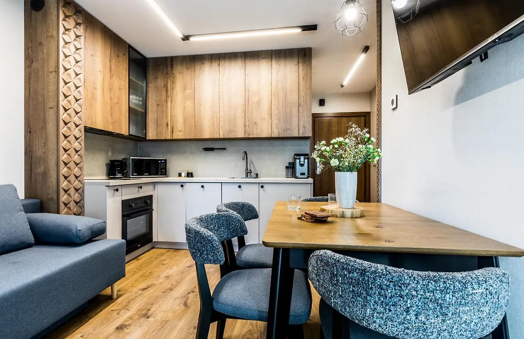 Apartament Makuszyńskiego Lux-1